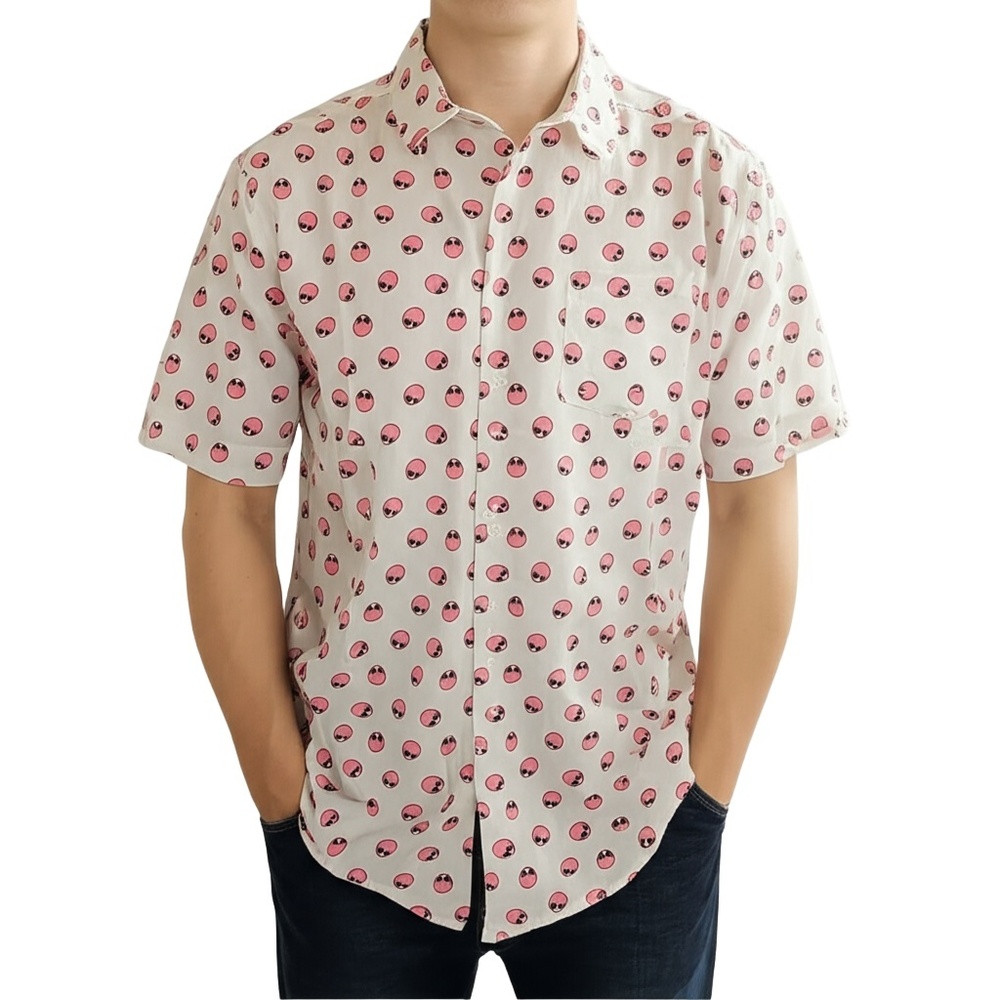 CARBON. Mens‎ Button-Up Shirt Size Medium Pale Green Alien Heads Novelty Playful